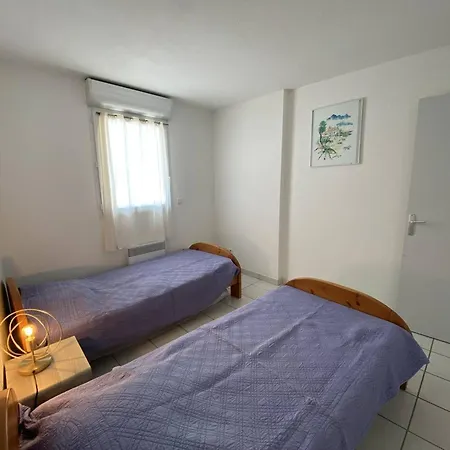 Apartment Grand 3 Pieces Avec Terrasse Et Parking A - Fr-1-833-27