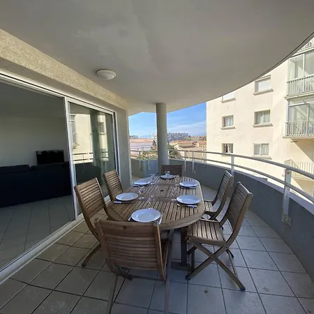 Apartment Grand 3 Pieces Avec Terrasse Et Parking A - Fr-1-833-27 Canet-en-Roussillon