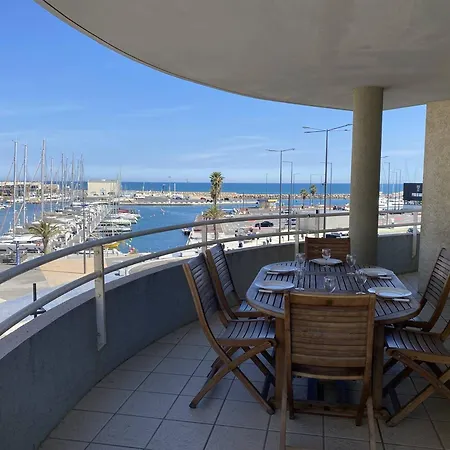 Apartment Grand 3 Pieces Avec Terrasse Et Parking A - Fr-1-833-27