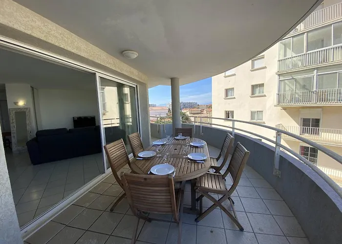 Apartament Grand 3 Pieces Avec Terrasse Et Parking A - Fr-1-833-27 Canet-en-Roussillon
