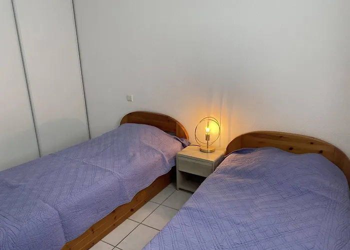 Grand 3 Pieces Avec Terrasse Et Parking A - Fr-1-833-27 Apartament
